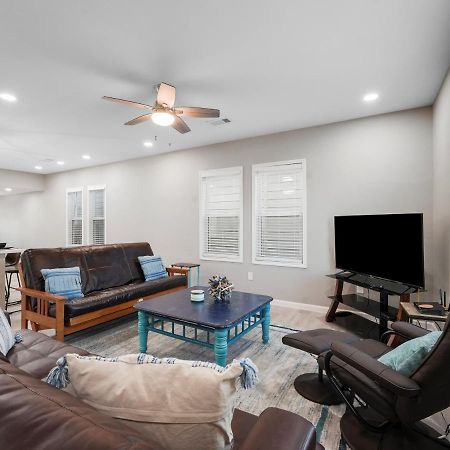 Galveston Escapes - Walk To Beach And Restaurants Extérieur photo